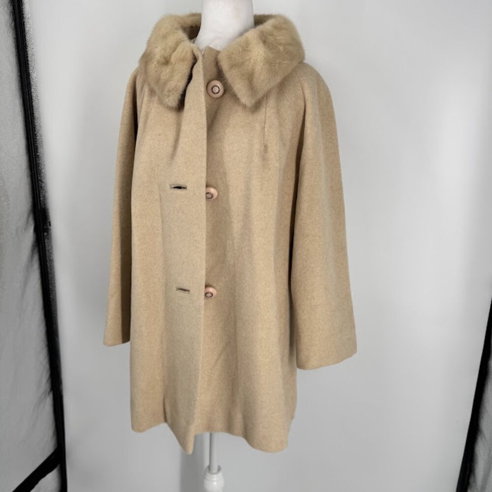 Vintage Levy's of Savannah Fur Collar Wool Coat - Size L - Picture 4 of 13